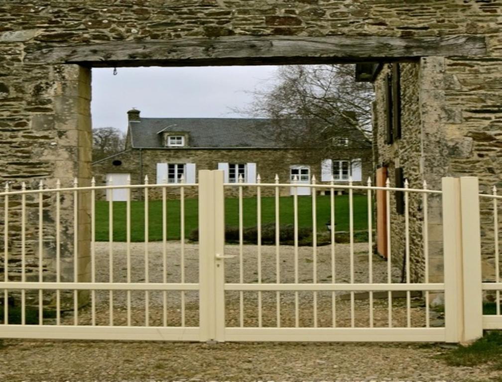 La Nouvelle France Bed and Breakfast Longvillers Εξωτερικό φωτογραφία